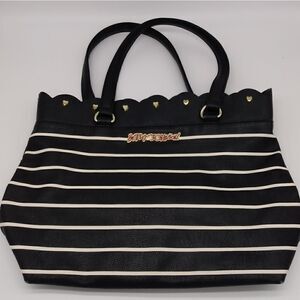 EUC BETSEY JOHNSON Black & White Striped Shoulder Bag w/Gold Hearts & Hardware